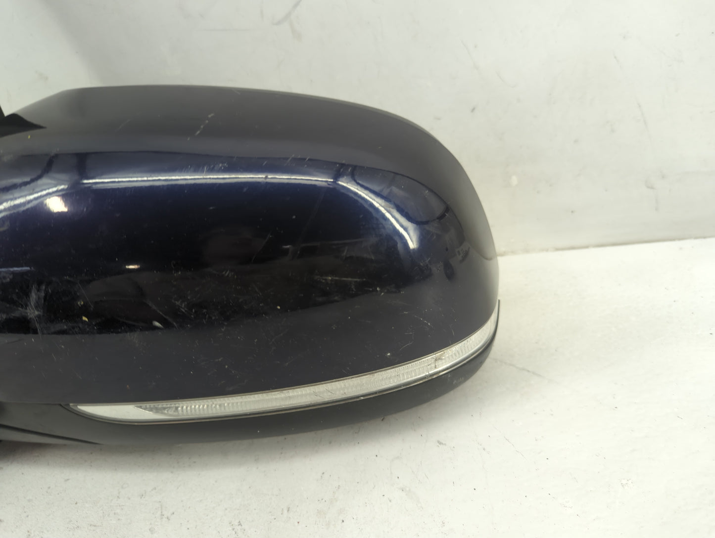 2015-2020 Kia Sedona Driver Side View Mirror - Left Door Mirror OEM Used - Oemusedautoparts1.com