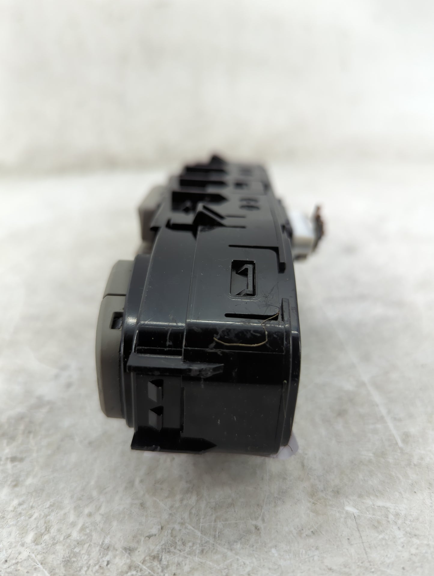 2015-2020 Kia Sedona Climate Control Module Temperature AC/Heater Replacement P/N:97950-A9001GBU EC600-YPCAA Fits OEM Used A