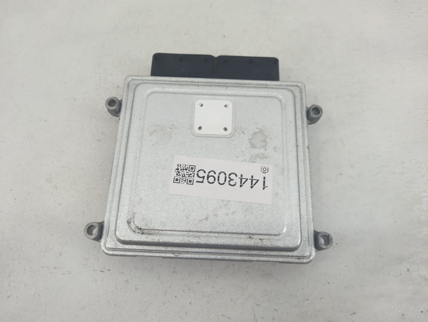 2019 Kia Sedona PCM Engine Control Computer ECU ECM PCU OEM P/N:39101-3LPN0 Fits OEM Used Auto Parts - Oemusedautoparts1.com