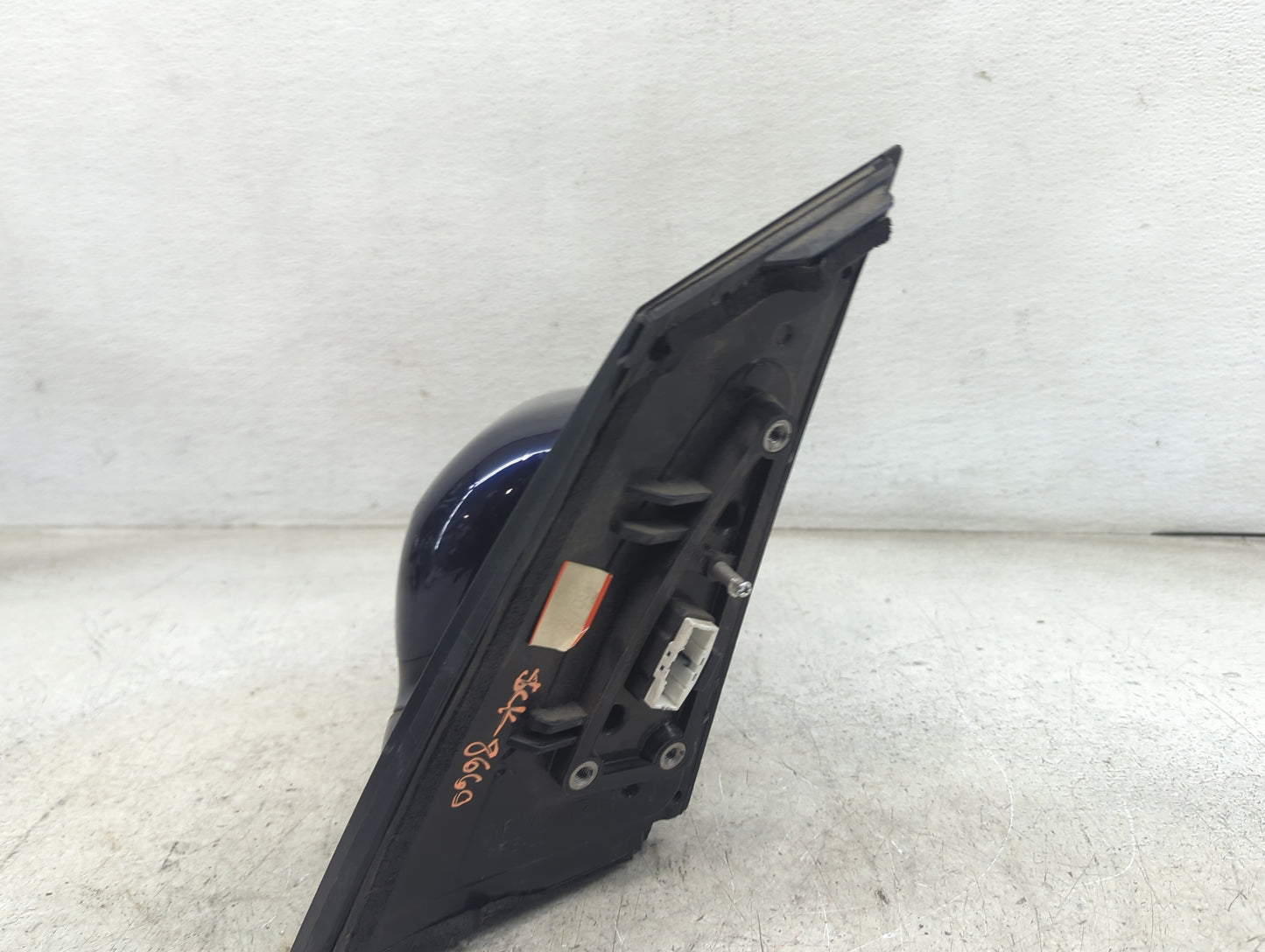 2015-2020 Kia Sedona Passenger Side View Mirror - Right Door Mirror OEM Used - Oemusedautoparts1.com