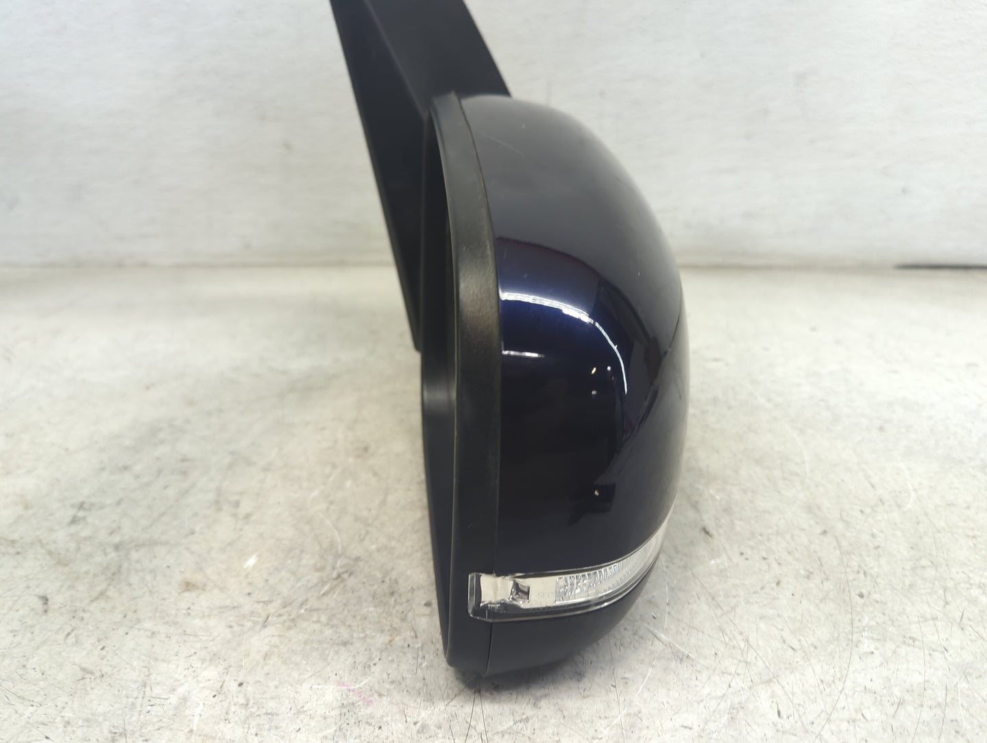 2015-2020 Kia Sedona Passenger Side View Mirror - Right Door Mirror OEM Used - Oemusedautoparts1.com