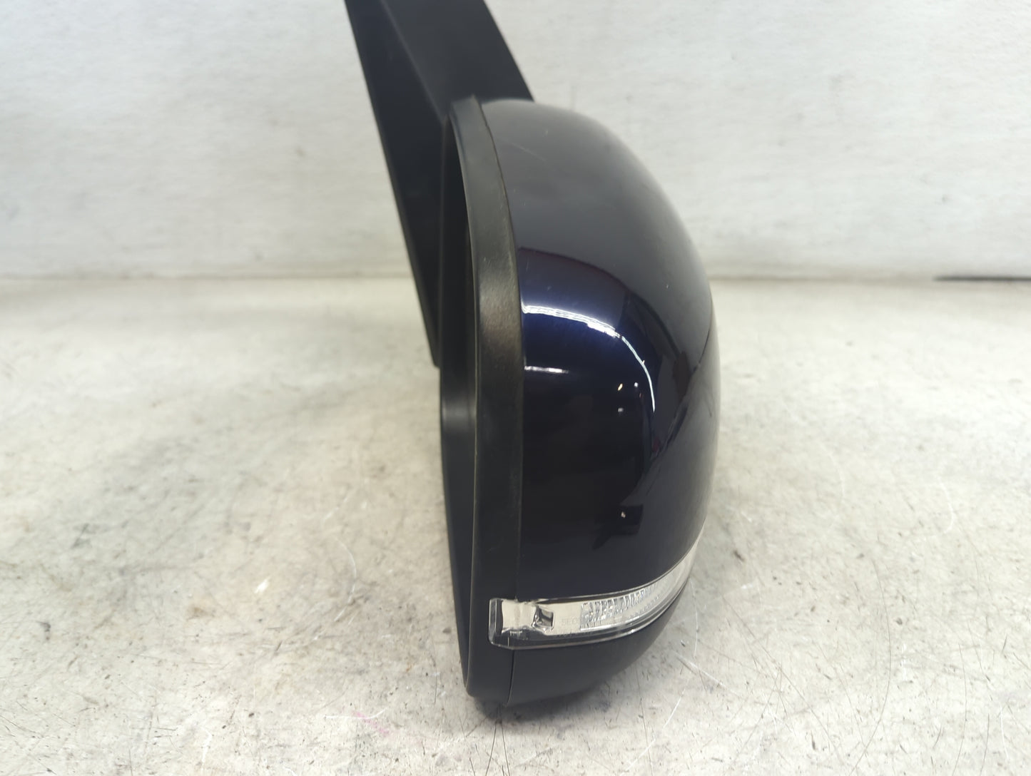 2015-2020 Kia Sedona Passenger Side View Mirror - Right Door Mirror OEM Used - Oemusedautoparts1.com