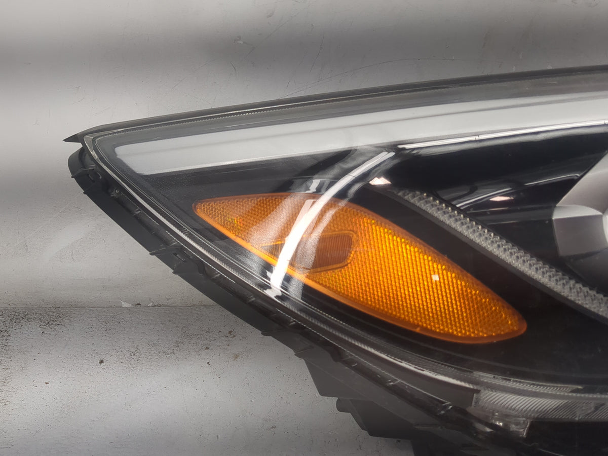 2019-2021 Kia Sedona Passenger Right Oem Head Light Headlight Lamp Black - Oemusedautoparts1.com