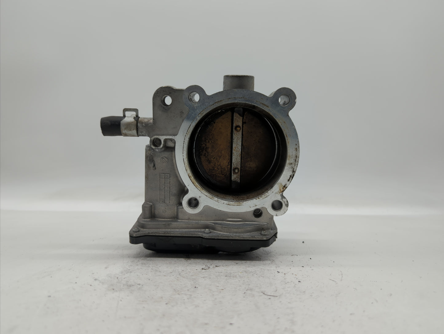 2019 Kia Sedona Throttle Body P/N:35100-3L100 35100-3B100 Fits Fits 2017 2018 2020 OEM Used Auto Parts - Oemusedautoparts1.c