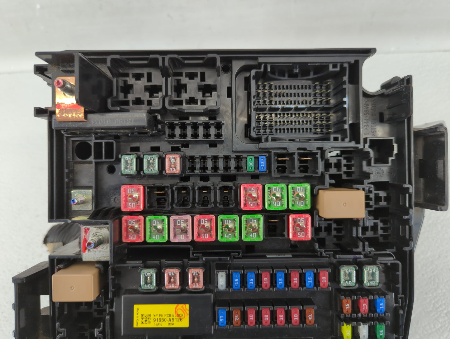 2019-2020 Kia Sedona Fusebox Fuse Box Panel Relay Module P/N:91270-A9370 Fits Fits 2019 2020 OEM Used Auto Parts - Oemusedau