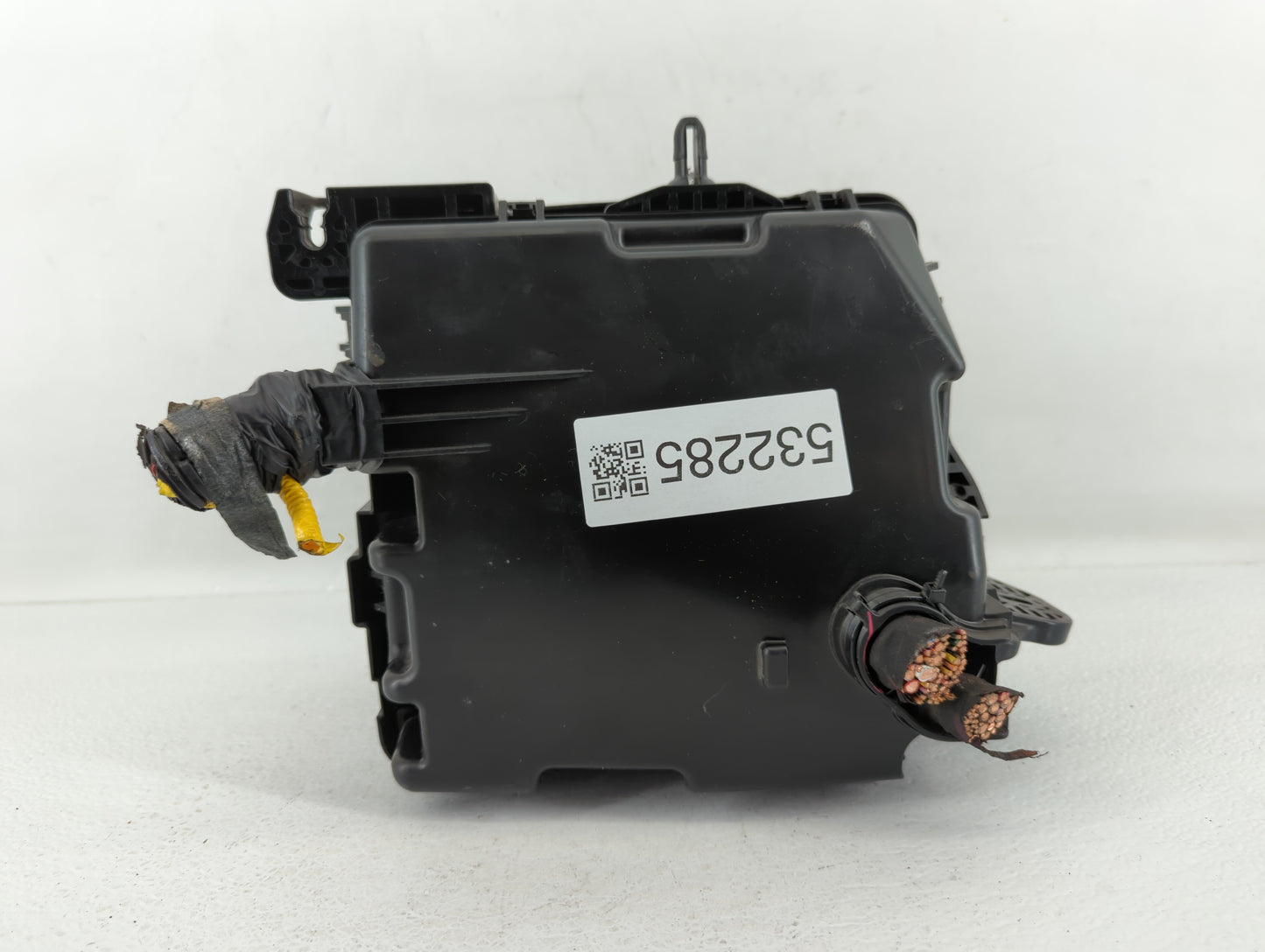 2019-2020 Kia Sedona Fusebox Fuse Box Panel Relay Module P/N:91270-A9370 Fits Fits 2019 2020 OEM Used Auto Parts - Oemusedau