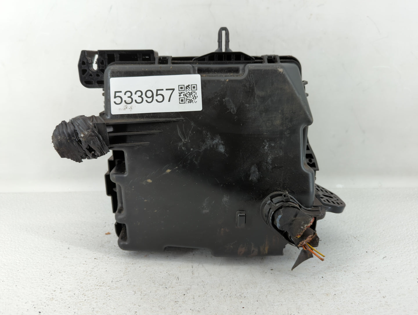 2019-2020 Kia Sedona Fusebox Fuse Box Panel Relay Module P/N:91950-A9115 Fits Fits 2019 2020 OEM Used Auto Parts - Oemusedau