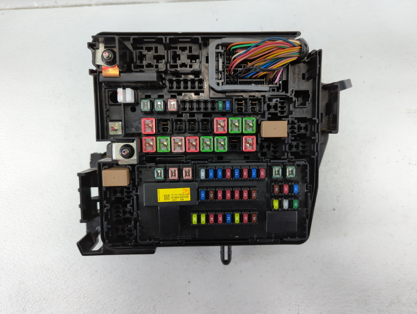 2019-2020 Kia Sedona Fusebox Fuse Box Panel Relay Module P/N:91270 A9370 Fits Fits 2019 2020 OEM Used Auto Parts - Oemusedau