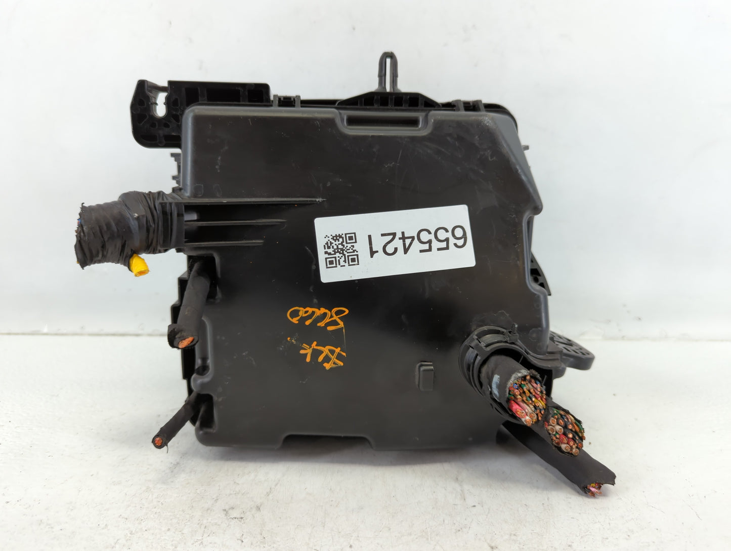 2019-2020 Kia Sedona Fusebox Fuse Box Panel Relay Module P/N:91270 A9370 Fits Fits 2019 2020 OEM Used Auto Parts - Oemusedau