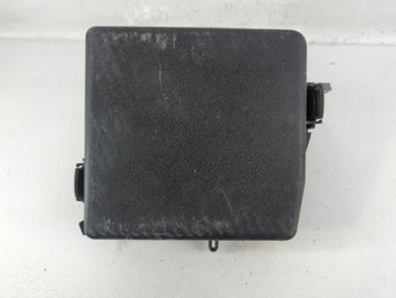 2019-2020 Kia Sedona Fusebox Fuse Box Panel Relay Module P/N:91271-A9550 Fits Fits 2019 2020 OEM Used Auto Parts - Oemusedau