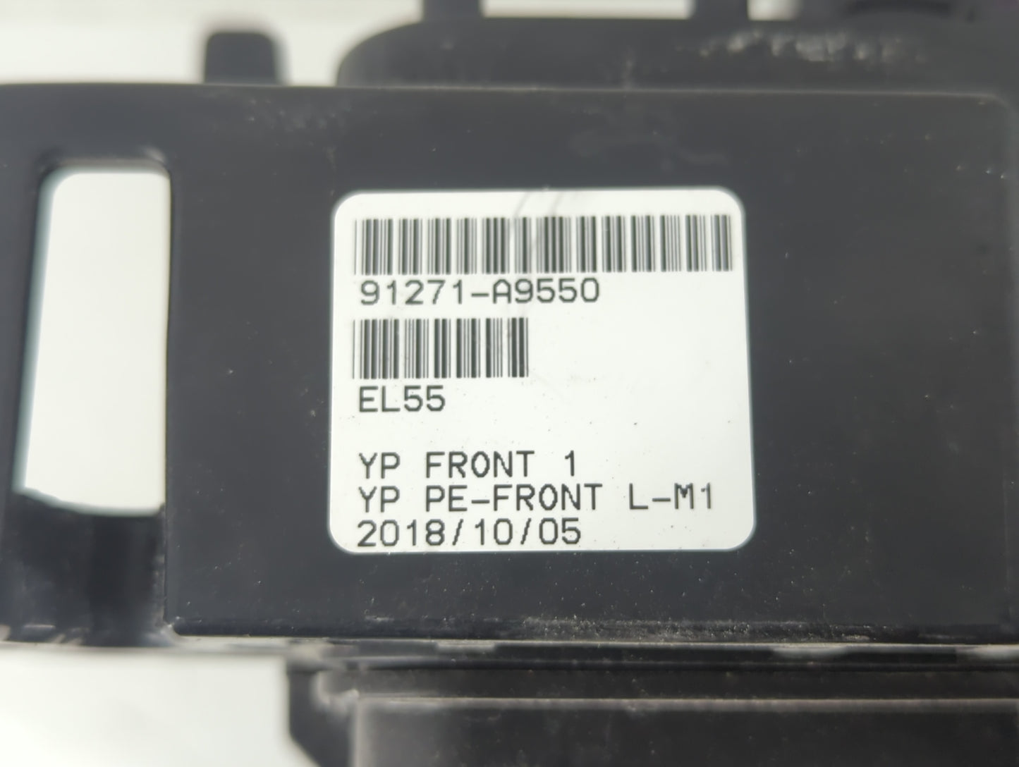 2019-2020 Kia Sedona Fusebox Fuse Box Panel Relay Module P/N:91271-A9550 Fits Fits 2019 2020 OEM Used Auto Parts - Oemusedau