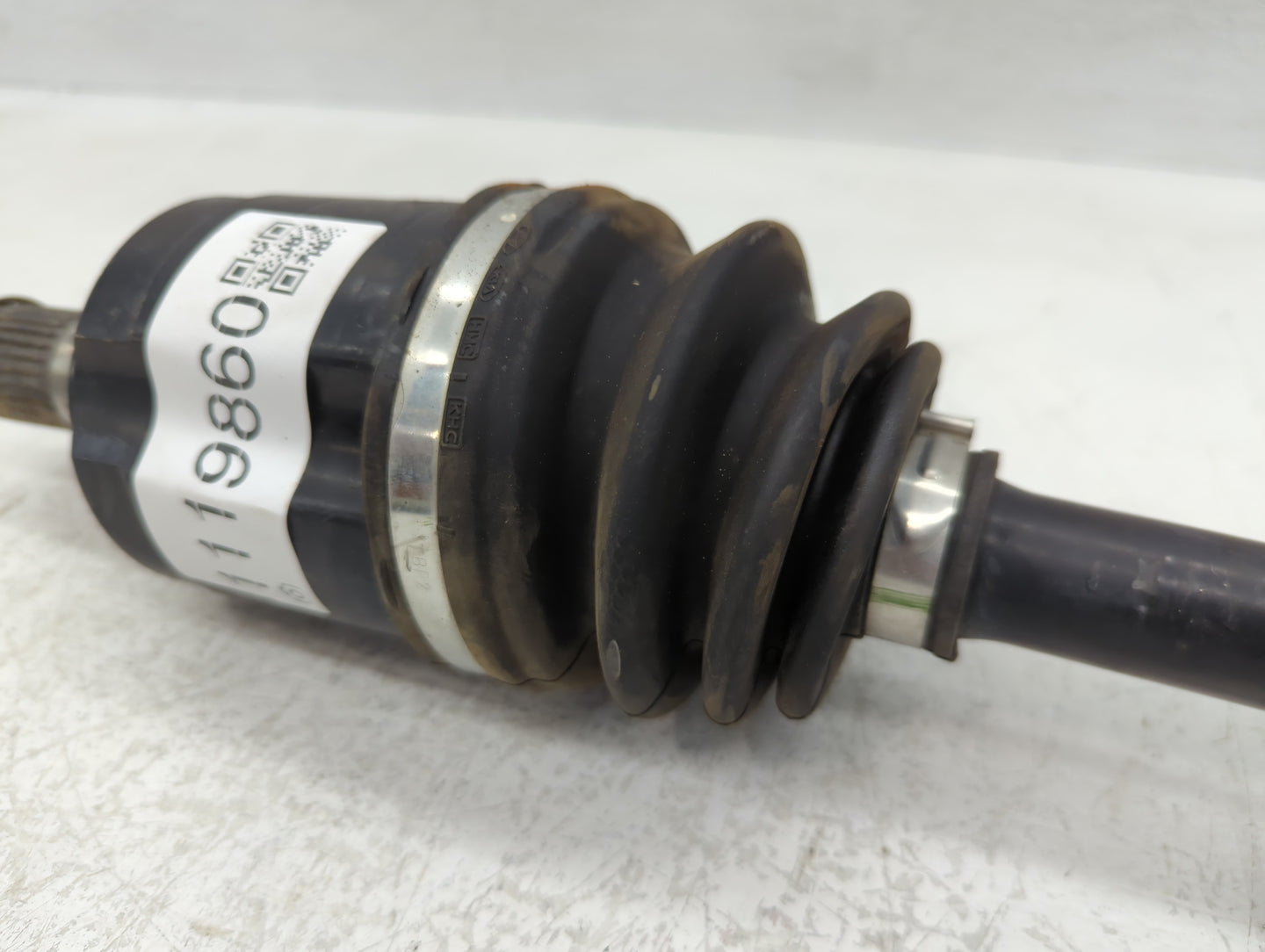 2019-2020 Kia Sorento Axle Shaft Front Driver Cv C/v - Oemusedautoparts1.com