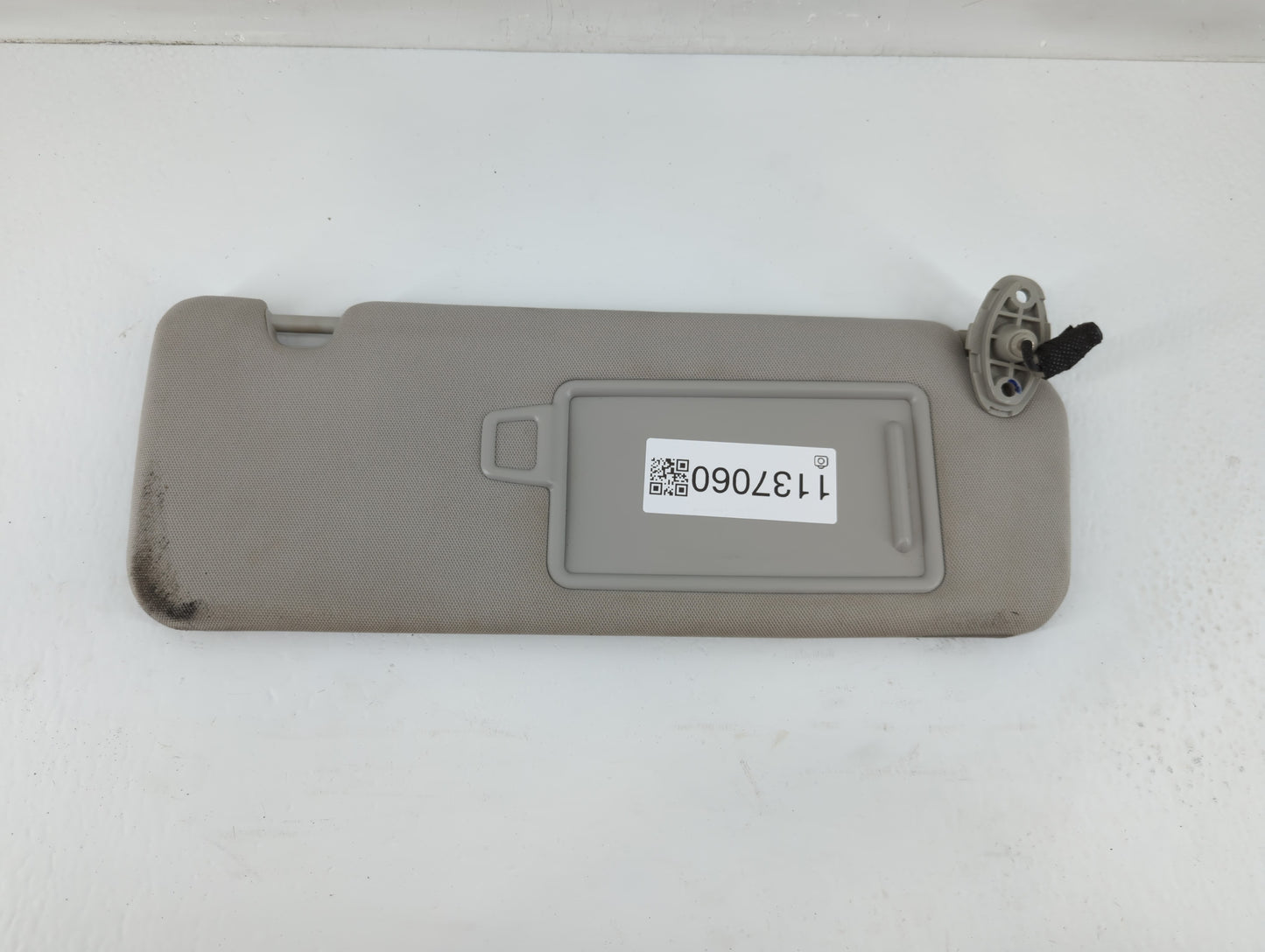 2016-2020 Kia Sorento Sun Visor Shade Replacement Driver Left Mirror Fits Fits 2016 2017 2018 2019 2020 OEM Used Auto Parts 