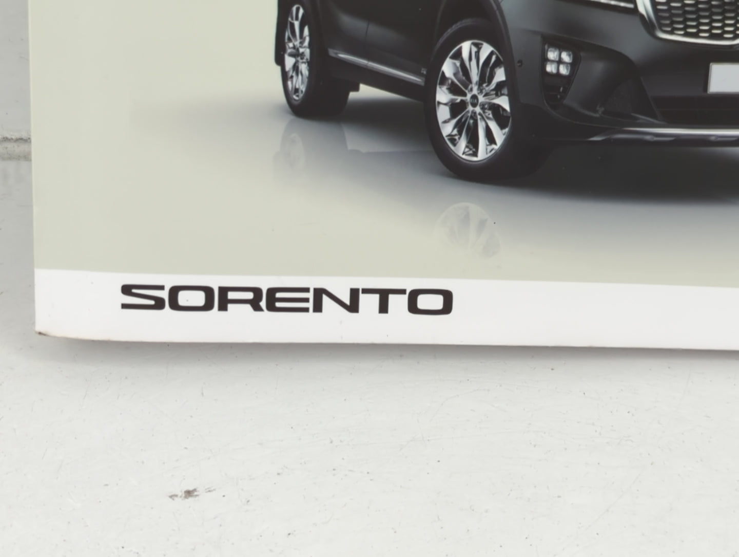 2019 Kia Sorento Owners Manual Book Guide P/N:KXG5-EU81A OEM Used Auto Parts - Oemusedautoparts1.com