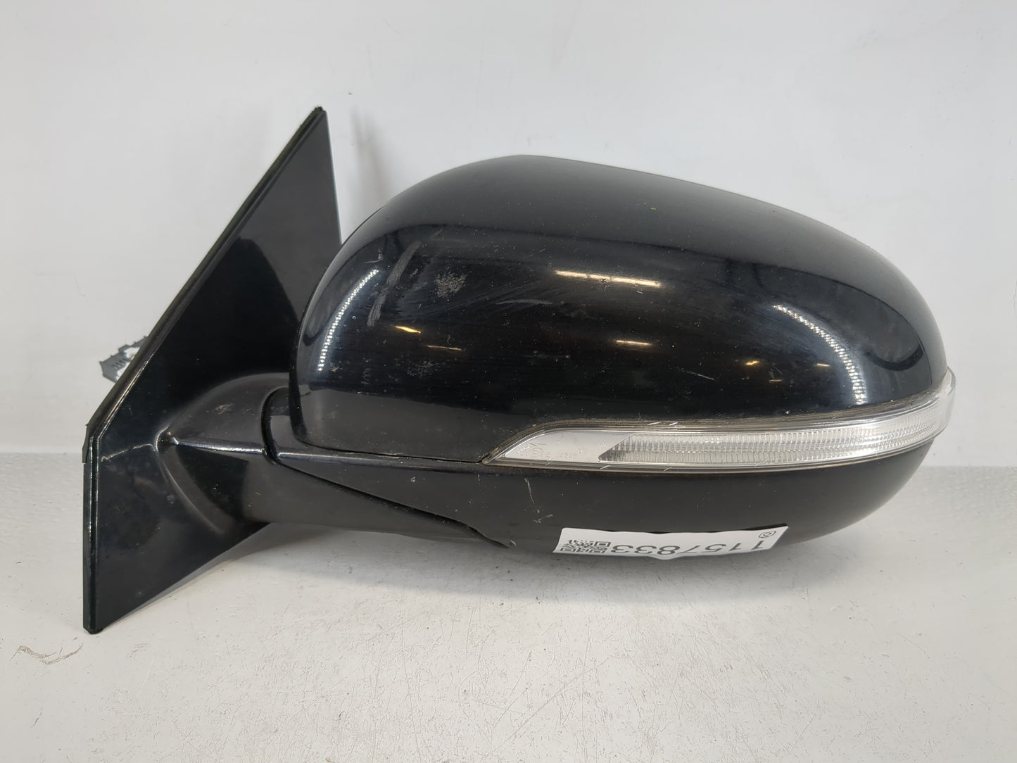 2017-2020 Kia Sorento Driver Side View Mirror - Left Door Mirror OEM Used - Oemusedautoparts1.com