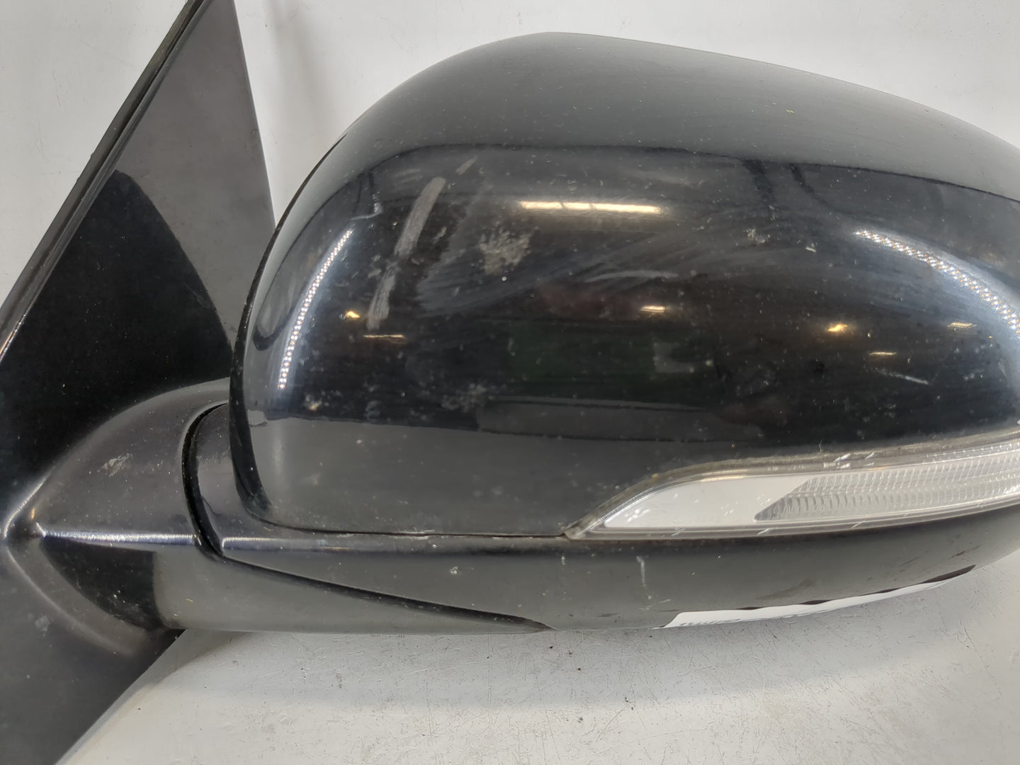 2017-2020 Kia Sorento Driver Side View Mirror - Left Door Mirror OEM Used - Oemusedautoparts1.com