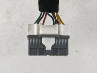 2017-2020 Kia Sorento Driver Side View Mirror - Left Door Mirror OEM Used - Oemusedautoparts1.com