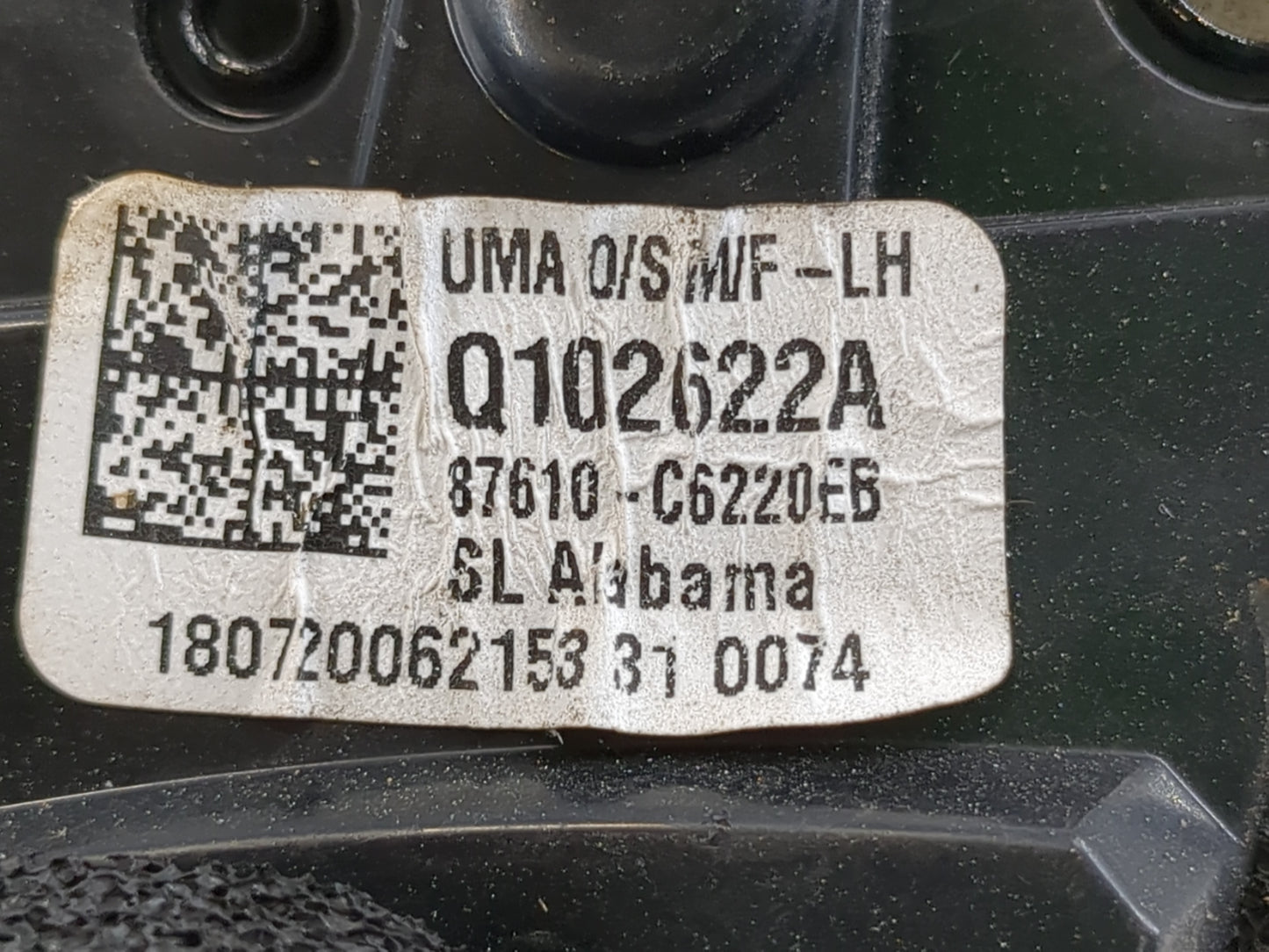 2017-2020 Kia Sorento Driver Side View Mirror - Left Door Mirror OEM Used - Oemusedautoparts1.com