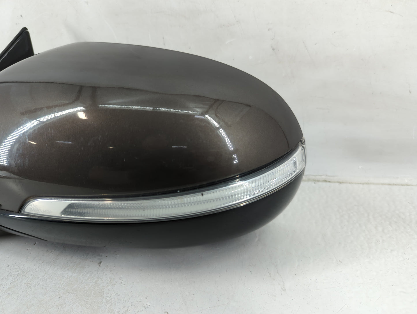 2017-2020 Kia Sorento Driver Side View Mirror - Left Door Mirror OEM Used - Oemusedautoparts1.com
