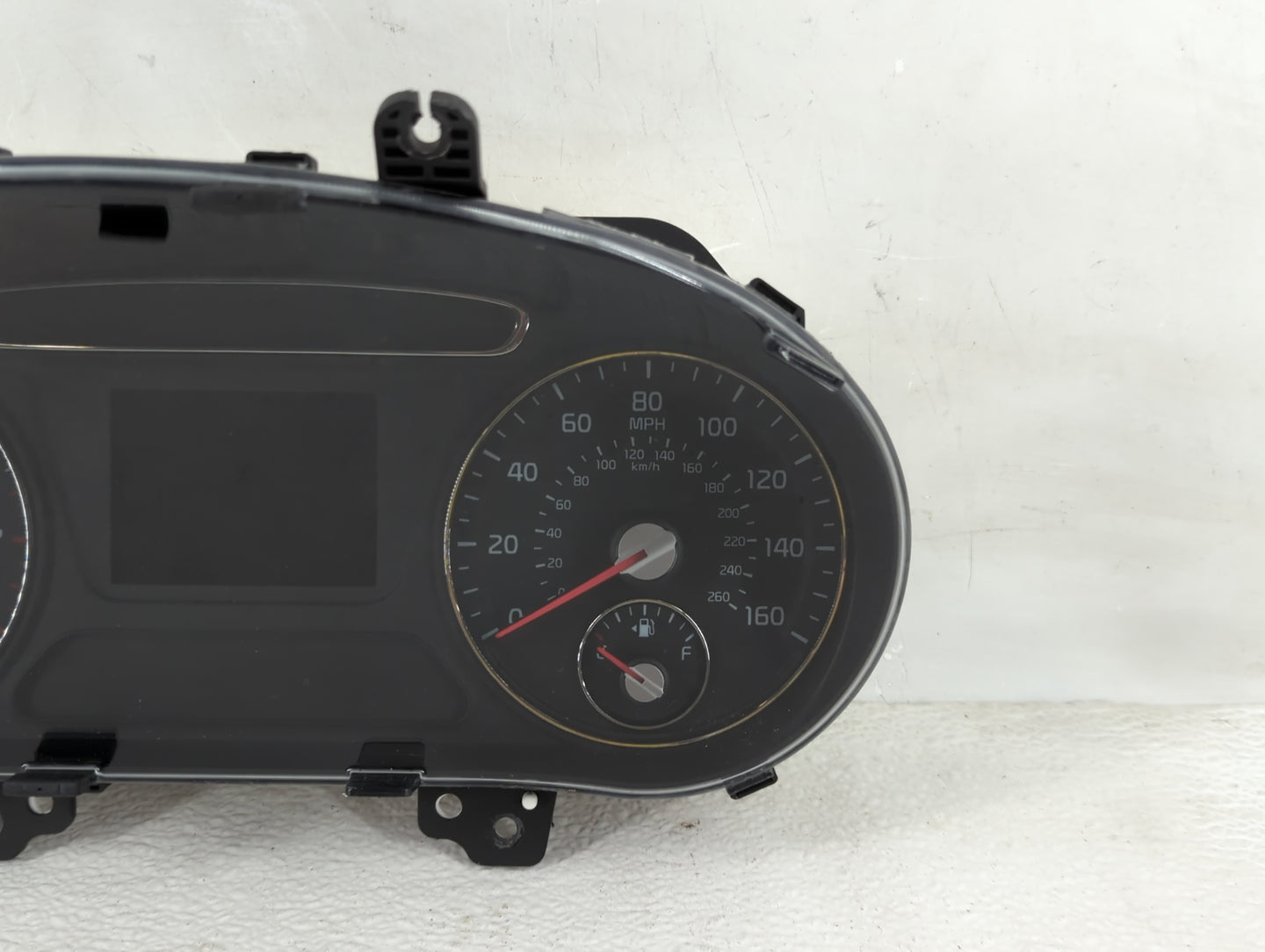 2019-2020 Kia Sorento Instrument Cluster Speedometer Gauges P/N:94021-C6BA0 Fits Fits 2019 2020 OEM Used Auto Parts - Oemuse