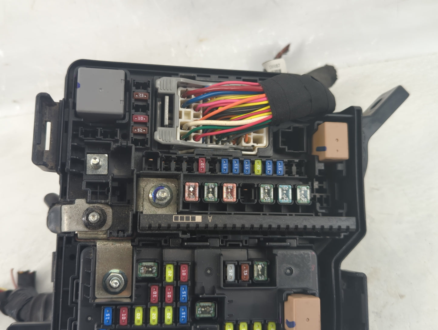 2019-2020 Kia Sorento Fusebox Fuse Box Panel Relay Module P/N:91941-C6220 Fits Fits 2019 2020 OEM Used Auto Parts - Oemuseda