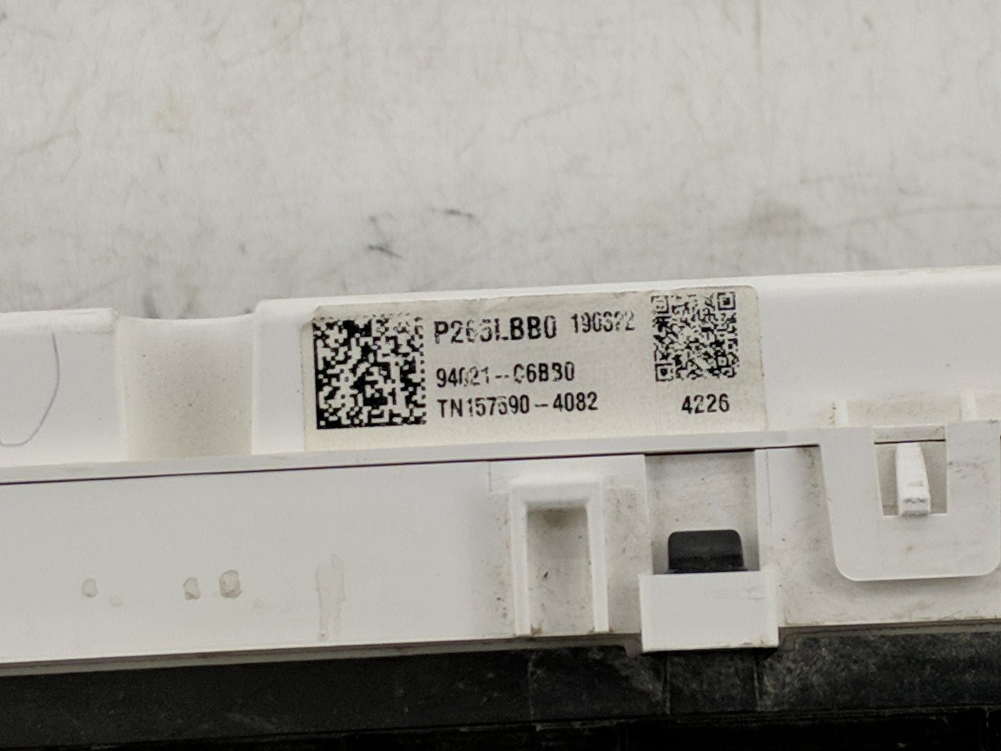 2019-2020 Kia Sorento Instrument Cluster Speedometer Gauges P/N:94021-C6BB0 Fits Fits 2019 2020 OEM Used Auto Parts - Oemuse