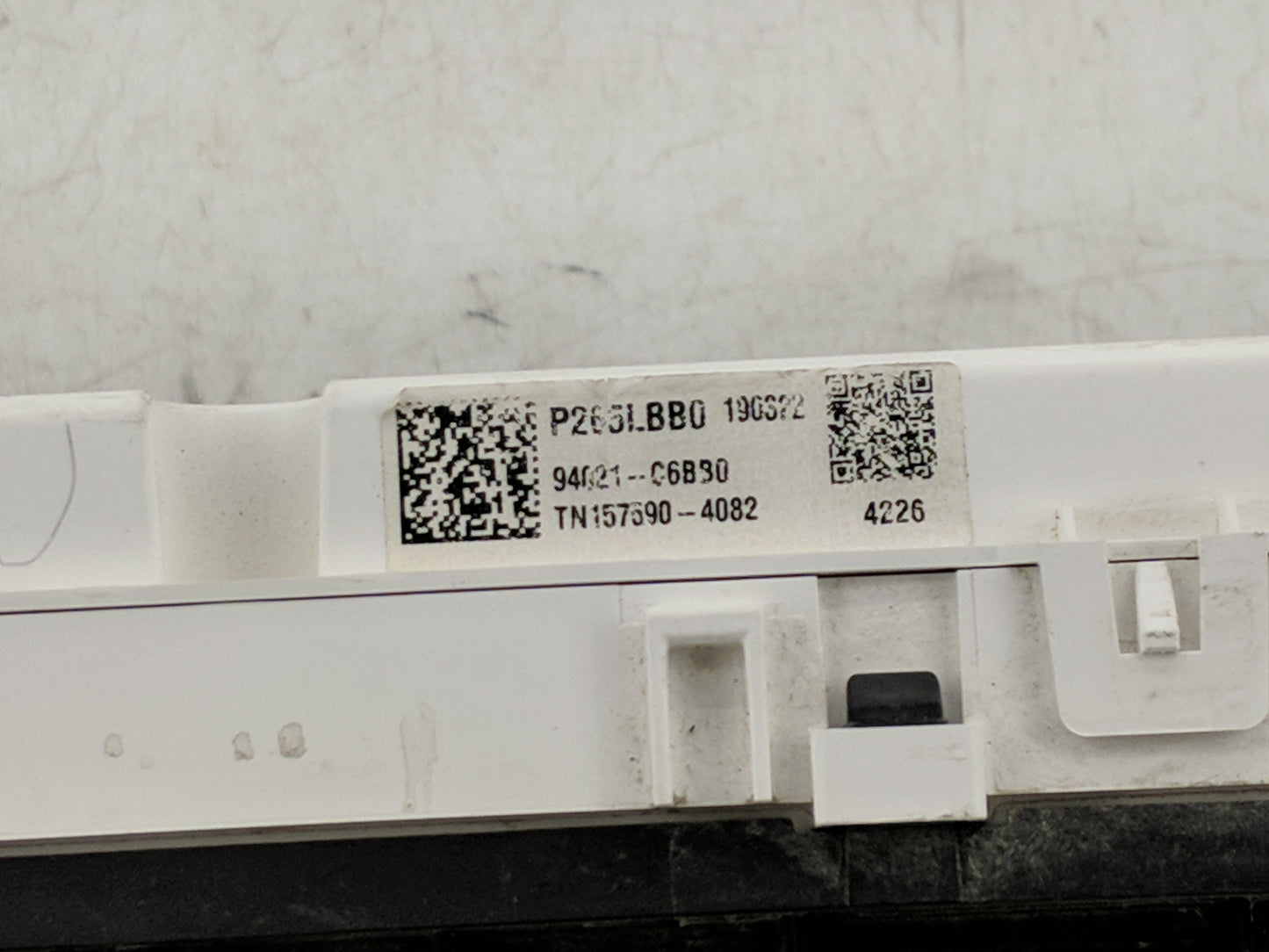 2019-2020 Kia Sorento Instrument Cluster Speedometer Gauges P/N:94021-C6BB0 Fits Fits 2019 2020 OEM Used Auto Parts - Oemuse