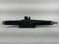 2019 Kia Sorento Spare Scissor Car Jack - Oemusedautoparts1.com