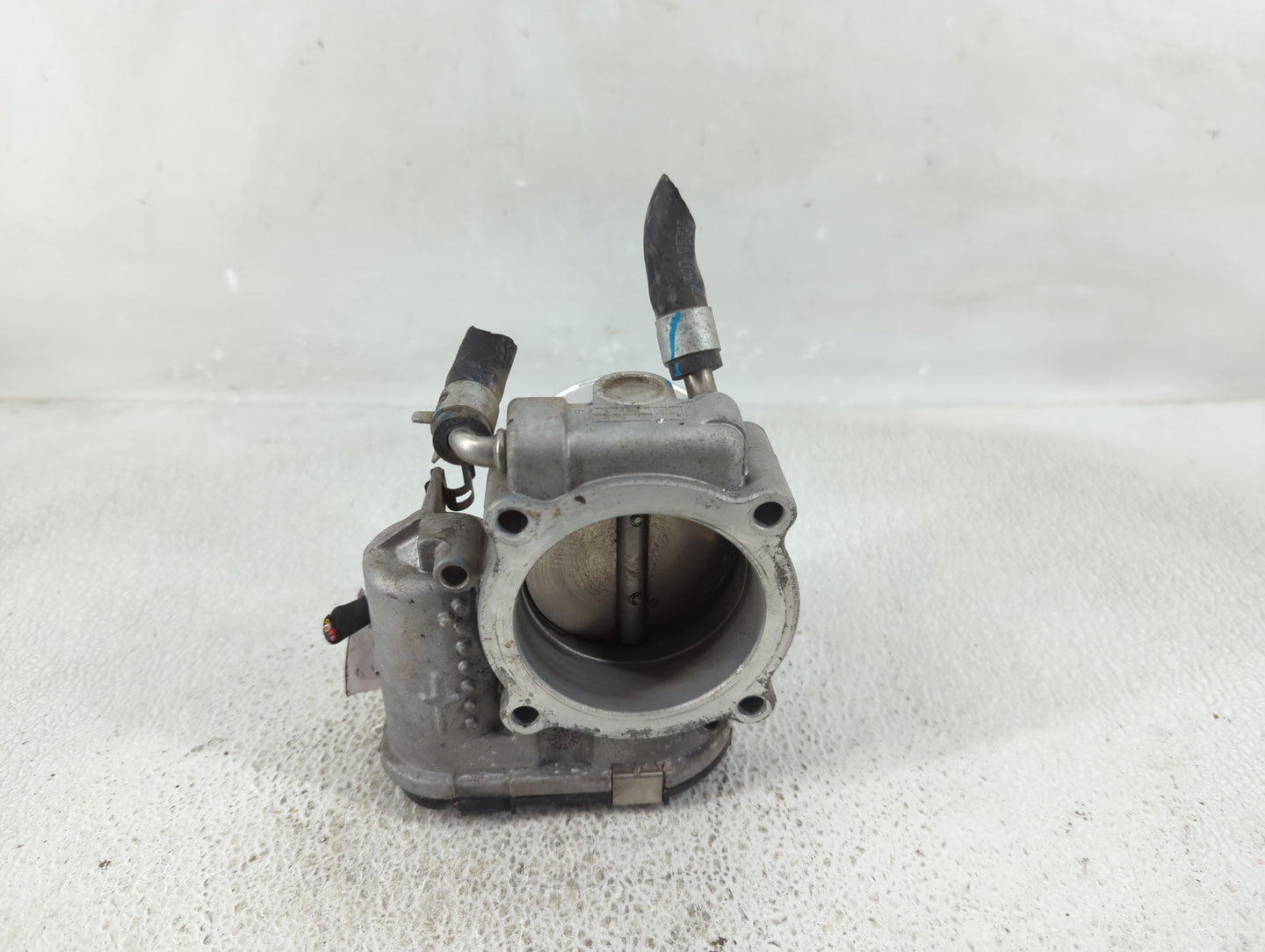 2016-2020 Kia Sorento Throttle Body P/N:35100 2G600 0 280 750 618 Fits Fits 2015 2016 2017 2018 2019 2020 2021 OEM Used Auto