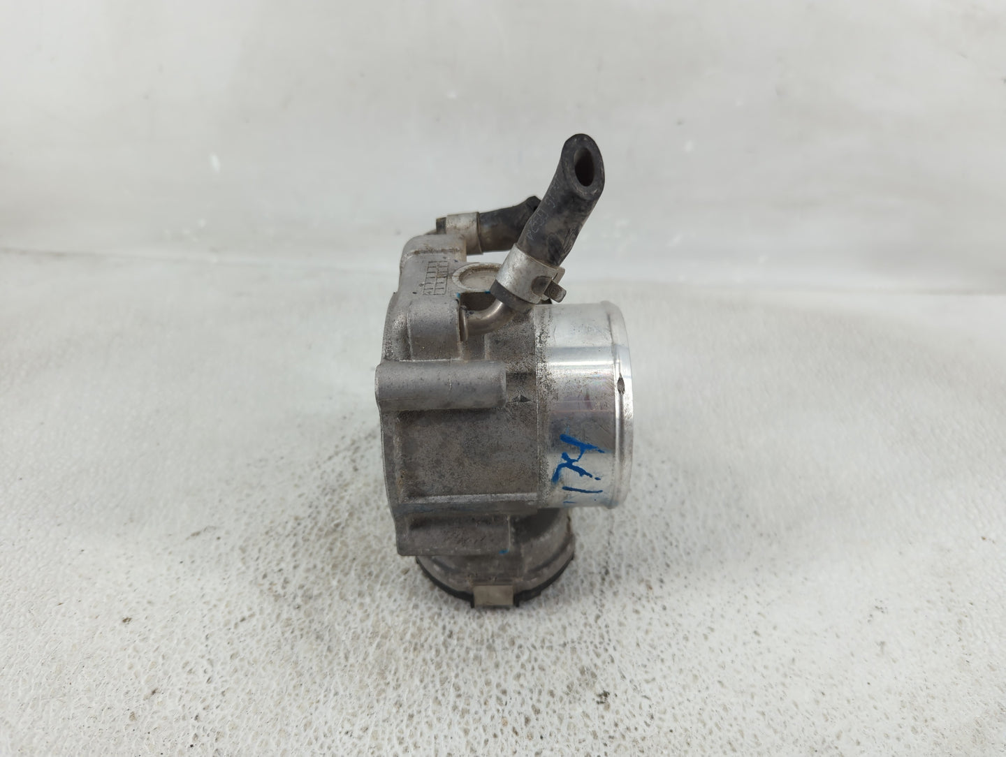 2016-2020 Kia Sorento Throttle Body P/N:35100 2G600 0 280 750 618 Fits Fits 2015 2016 2017 2018 2019 2020 2021 OEM Used Auto
