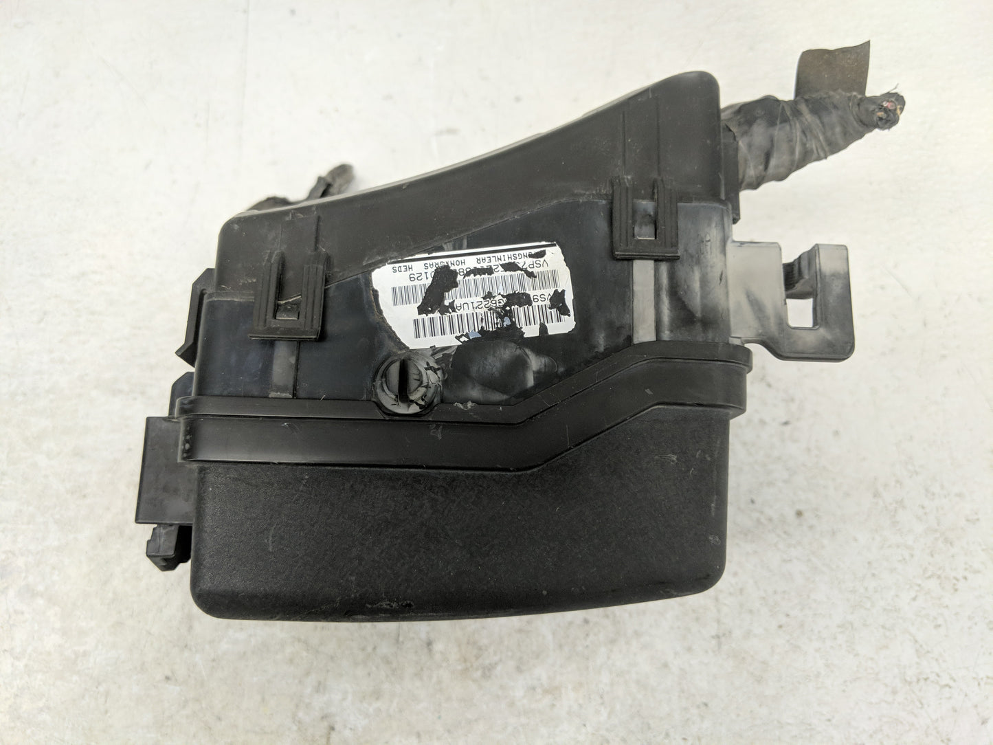 2019-2020 Kia Sorento Fusebox Fuse Box Panel Relay Module Fits Fits 2019 2020 OEM Used Auto Parts - Oemusedautoparts1.com