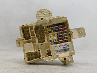 compare product 2019-2020 Kia Sorento Fusebox Fuse Box Panel Relay Module P/N:91950-C6545 Fits Fits 2019 2020 OEM Used Auto Parts