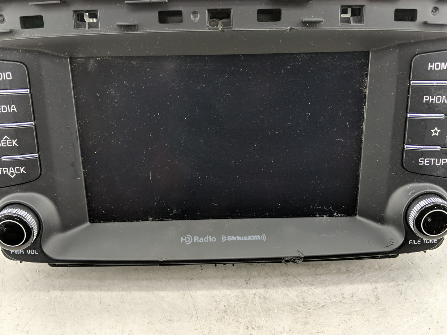2019-2020 Kia Sorento Radio AM FM Cd Player Receiver Replacement P/N:96160-C6600WK Fits Fits 2019 2020 OEM Used Auto Parts -