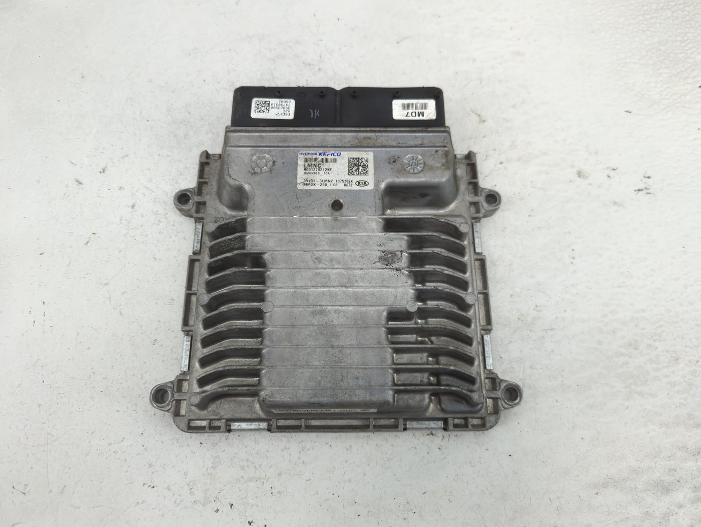 2019-2020 Kia Sorento PCM Engine Control Computer ECU ECM PCU OEM P/N:9001270212KF Fits Fits 2019 2020 OEM Used Auto Parts -