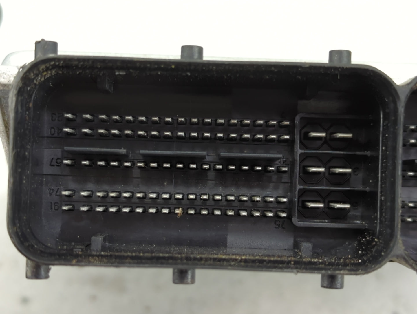 2019-2020 Kia Sorento PCM Engine Control Computer ECU ECM PCU OEM P/N:39199-3L000 Fits Fits 2019 2020 OEM Used Auto Parts - 