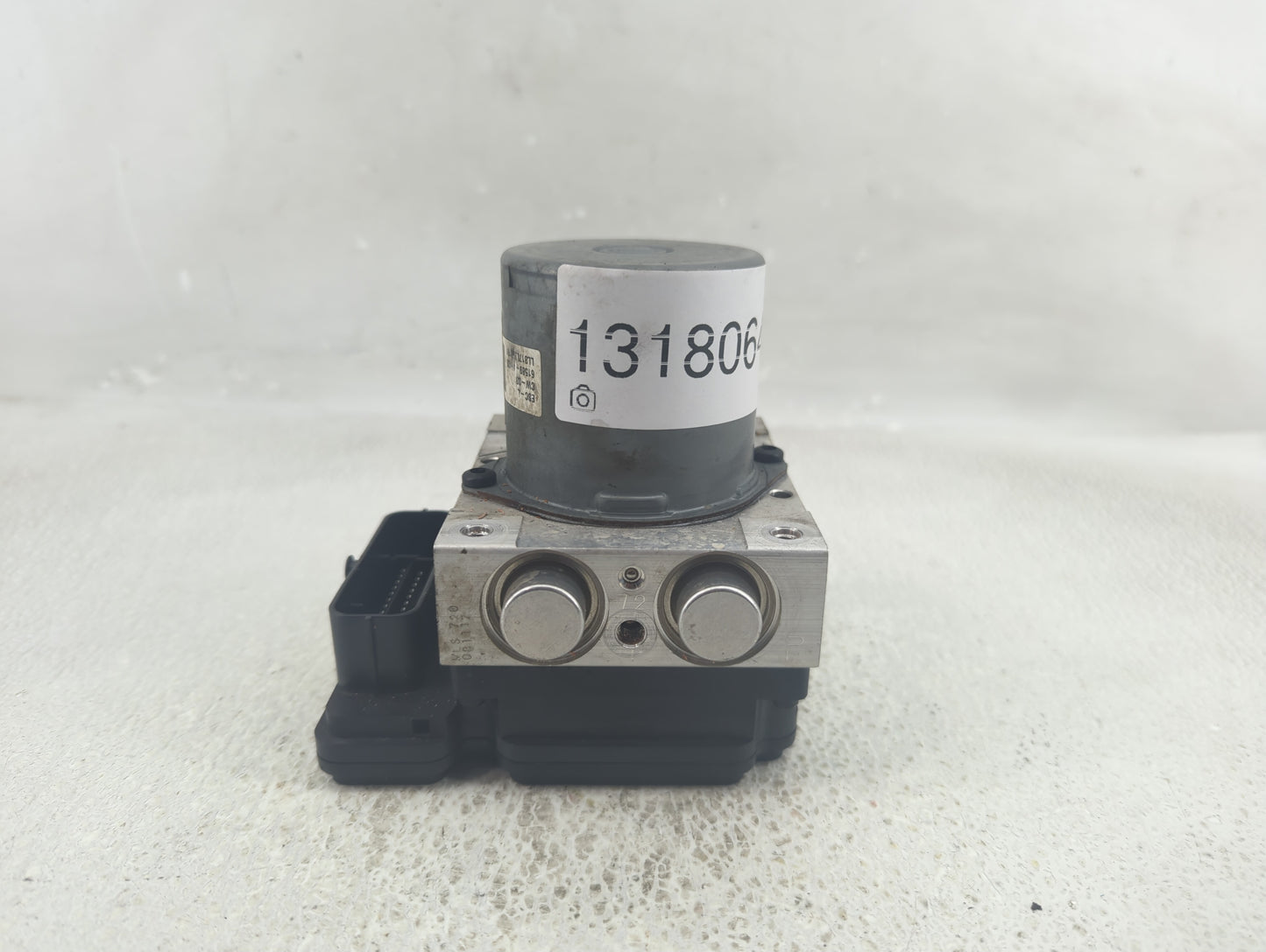 2019-2020 Kia Sorento ABS Pump Control Module Replacement P/N:58900-C6200 Fits Fits 2019 2020 OEM Used Auto Parts - Oemuseda