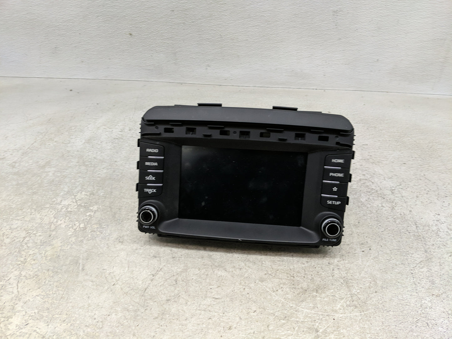 2019-2020 Kia Sorento Radio AM FM Cd Player Receiver Replacement P/N:96160C6NB0WK Fits Fits 2019 2020 OEM Used Auto Parts - 