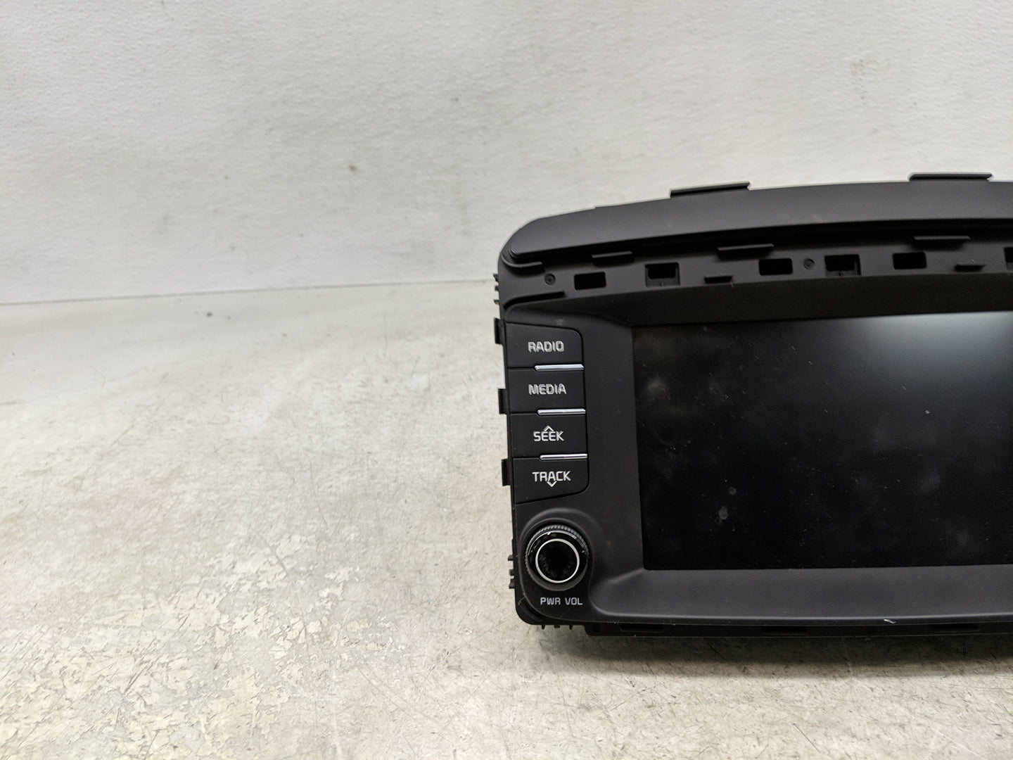 2019-2020 Kia Sorento Radio AM FM Cd Player Receiver Replacement P/N:96160C6NB0WK Fits Fits 2019 2020 OEM Used Auto Parts - 