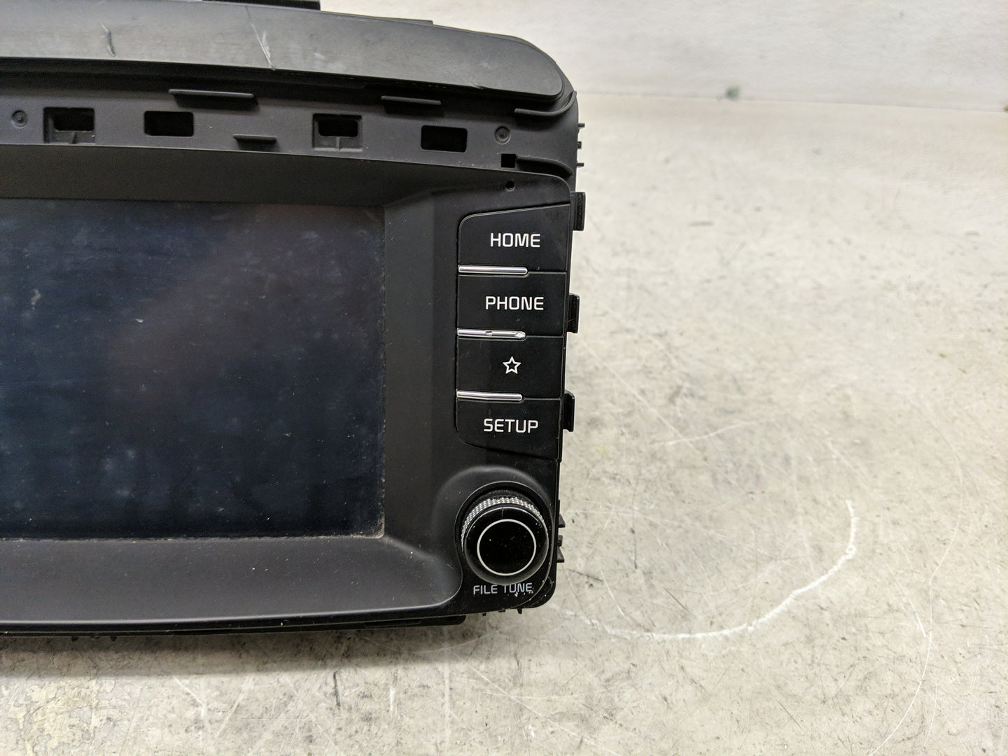 2019-2020 Kia Sorento Radio AM FM Cd Player Receiver Replacement P/N:96160C6NB0WK Fits Fits 2019 2020 OEM Used Auto Parts - 