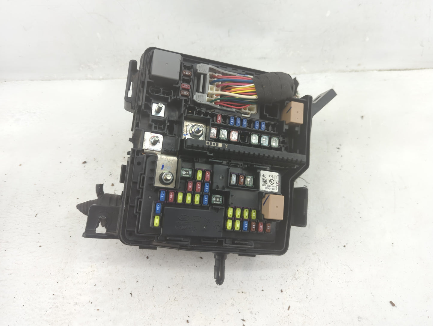 2019-2020 Kia Sorento Fusebox Fuse Box Panel Relay Module P/N:91941-C6220 Fits Fits 2019 2020 OEM Used Auto Parts - Oemuseda