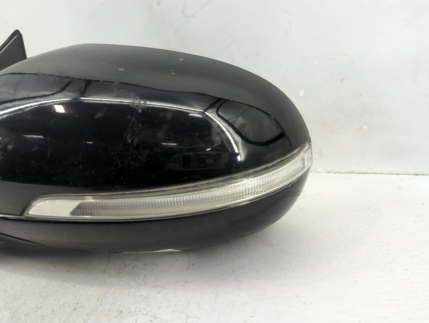 2017-2020 Kia Sorento Driver Side View Mirror - Left Door Mirror OEM Used - Oemusedautoparts1.com