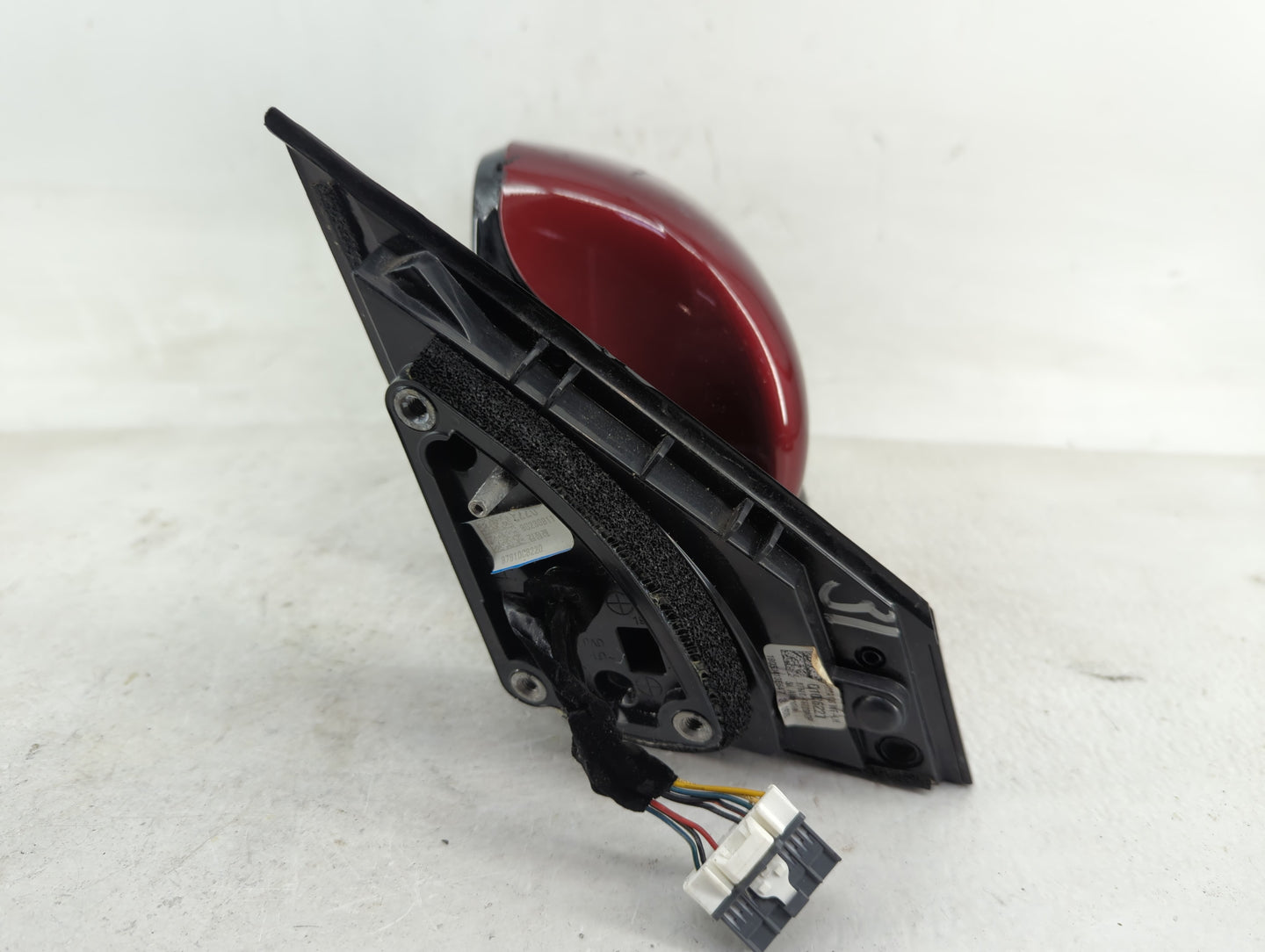 2017-2020 Kia Sorento Driver Side View Mirror - Left Door Mirror OEM Used - Oemusedautoparts1.com