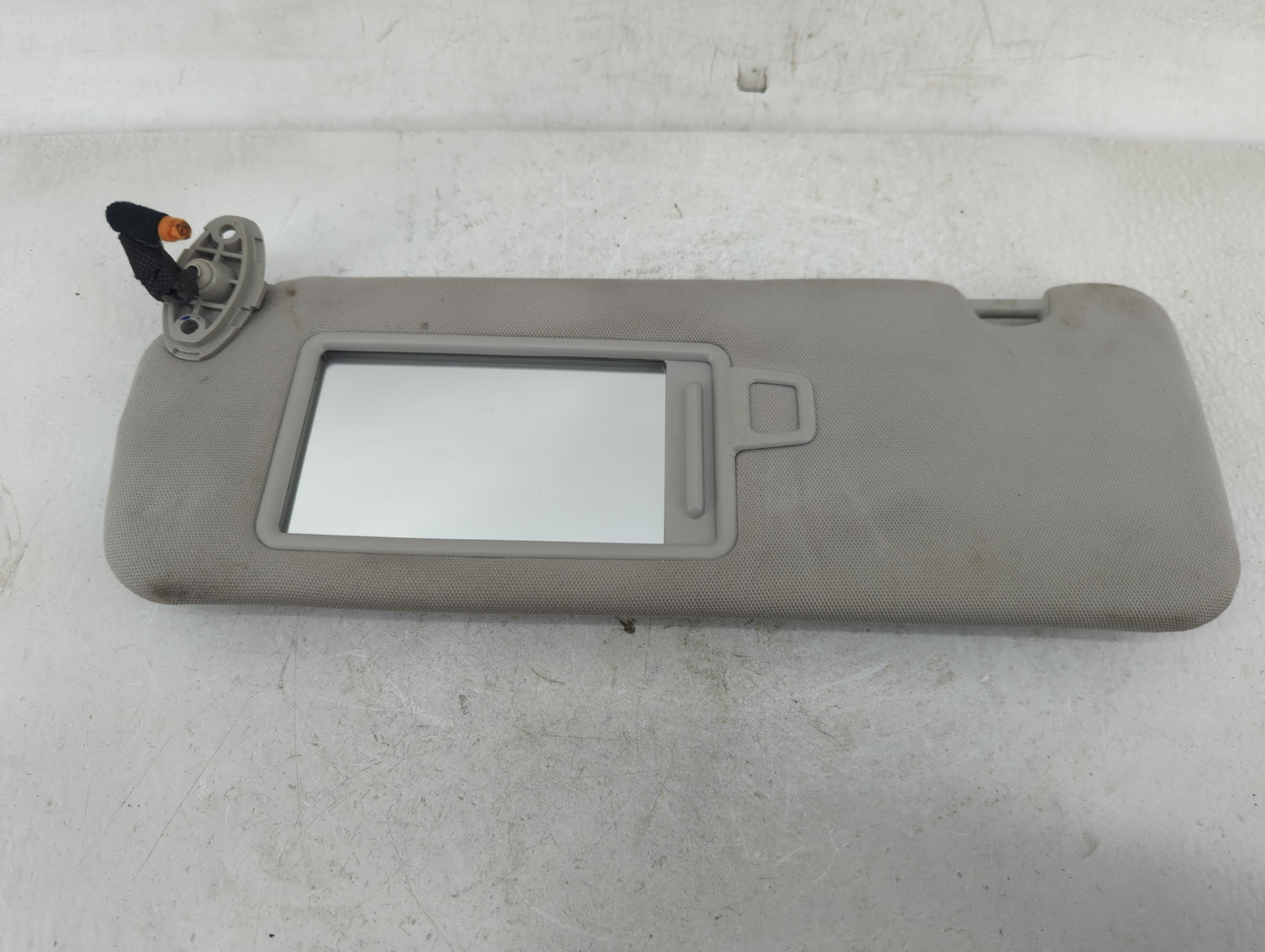 2016-2020 Kia Sorento Sun Visor Shade Replacement Driver Left Mirror Fits Fits 2016 2017 2018 2019 2020 OEM Used Auto Parts 