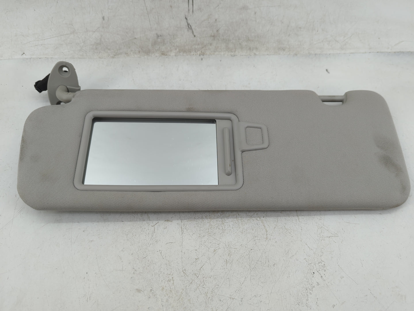 2016-2020 Kia Sorento Sun Visor Shade Replacement Driver Left Mirror Fits Fits 2016 2017 2018 2019 2020 OEM Used Auto Parts 