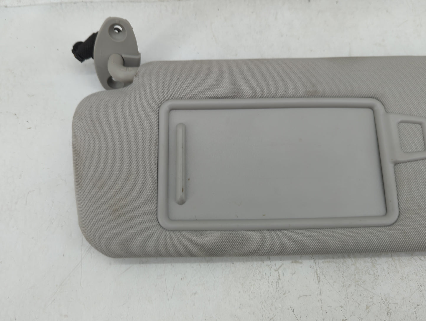 2016-2020 Kia Sorento Sun Visor Shade Replacement Driver Left Mirror Fits Fits 2016 2017 2018 2019 2020 OEM Used Auto Parts 