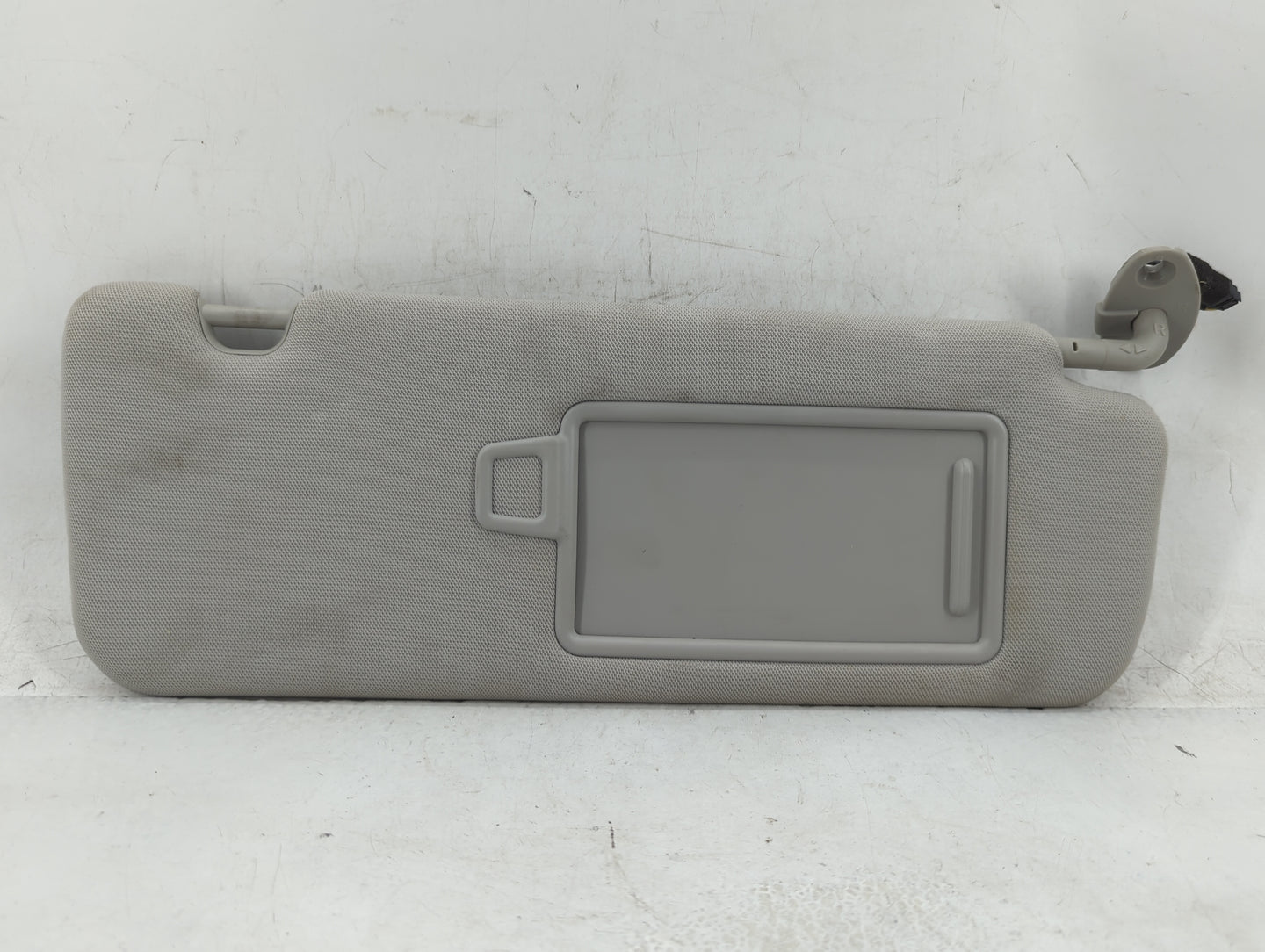 2016-2020 Kia Sorento Sun Visor Shade Replacement Passenger Right Mirror Fits Fits 2016 2017 2018 2019 2020 OEM Used Auto Pa