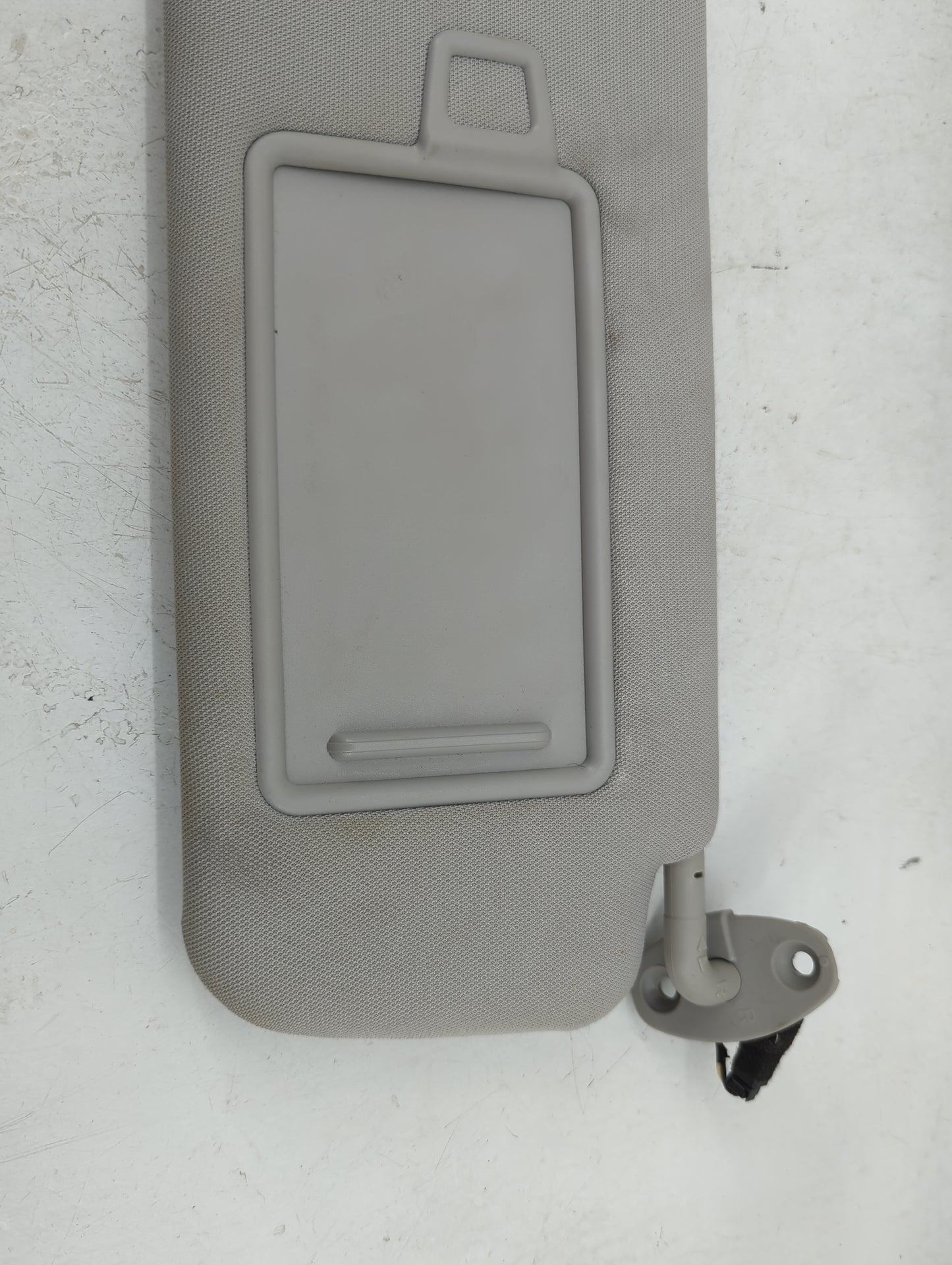 2016-2020 Kia Sorento Sun Visor Shade Replacement Passenger Right Mirror Fits Fits 2016 2017 2018 2019 2020 OEM Used Auto Pa