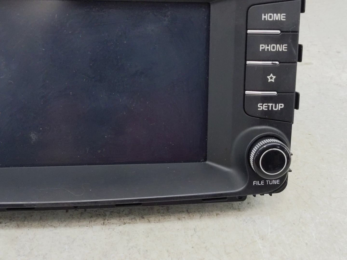 2019-2020 Kia Sorento Radio AM FM Cd Player Receiver Replacement P/N:96160C6NB0WK Fits Fits 2019 2020 OEM Used Auto Parts - 