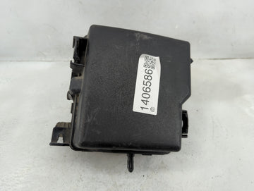 2019-2020 Kia Sorento Fusebox Fuse Box Panel Relay Module Fits Fits 2019 2020 OEM Used Auto Parts - Oemusedautoparts1.com