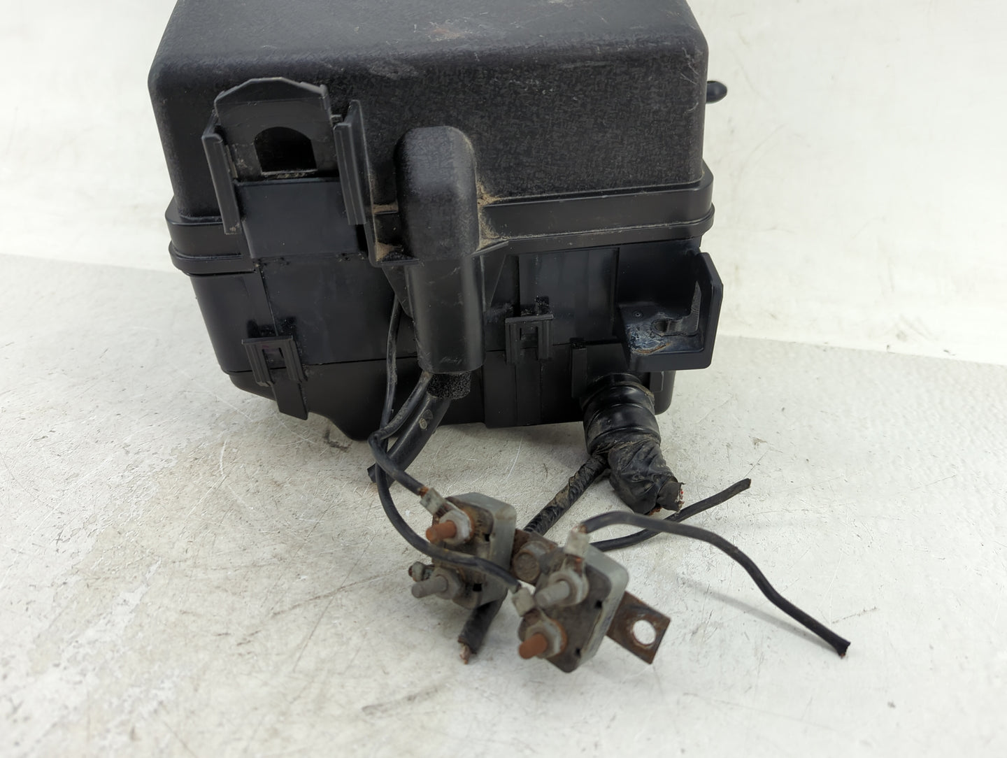 2019-2020 Kia Sorento Fusebox Fuse Box Panel Relay Module Fits Fits 2019 2020 OEM Used Auto Parts - Oemusedautoparts1.com